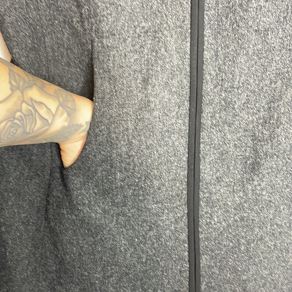 Arc’teryx | Wool Blend Lanea Longline Full Zip Coat - Picture 4 of 11